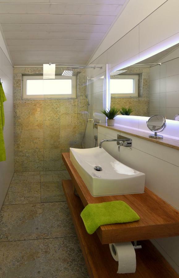 Petit-Chalet Am Hainer See Rötha Екстериор снимка